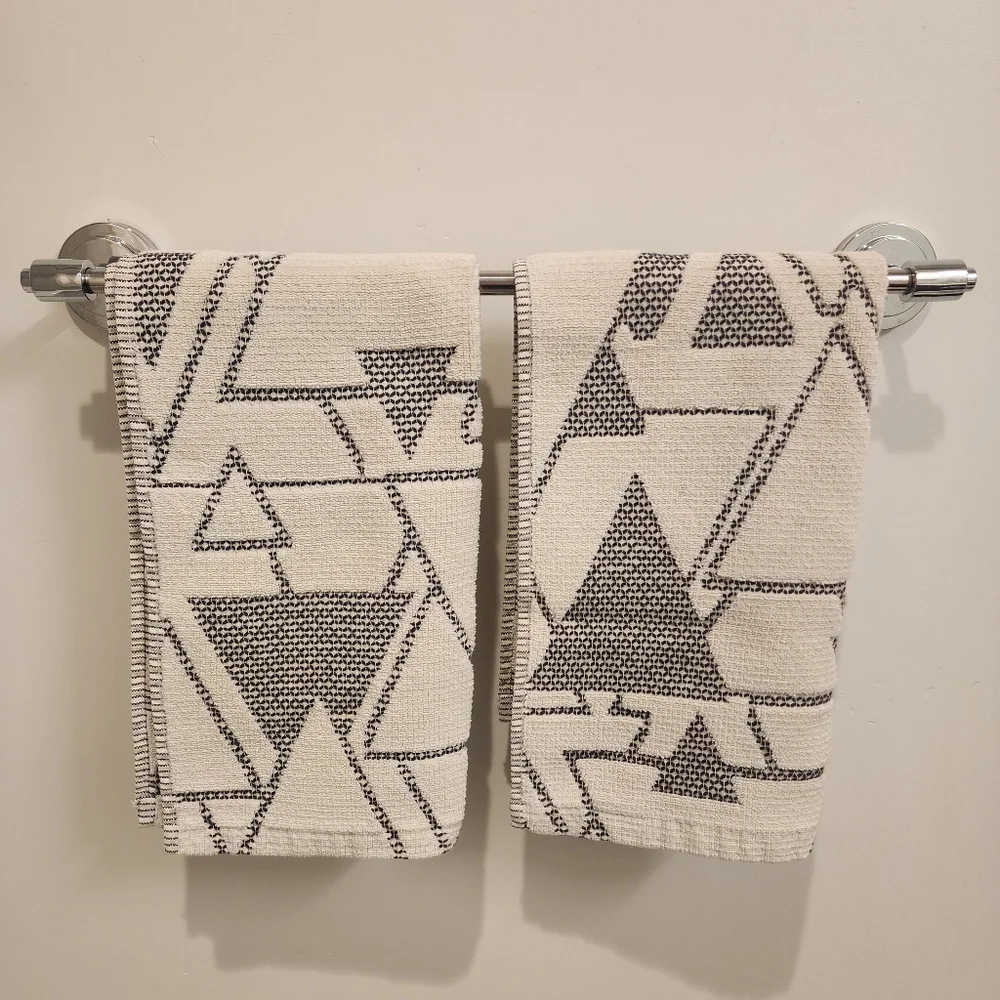 SET OF TWO Blayne Ivory And Black Abstract Geo Hand Towels - Picture 8 of 8